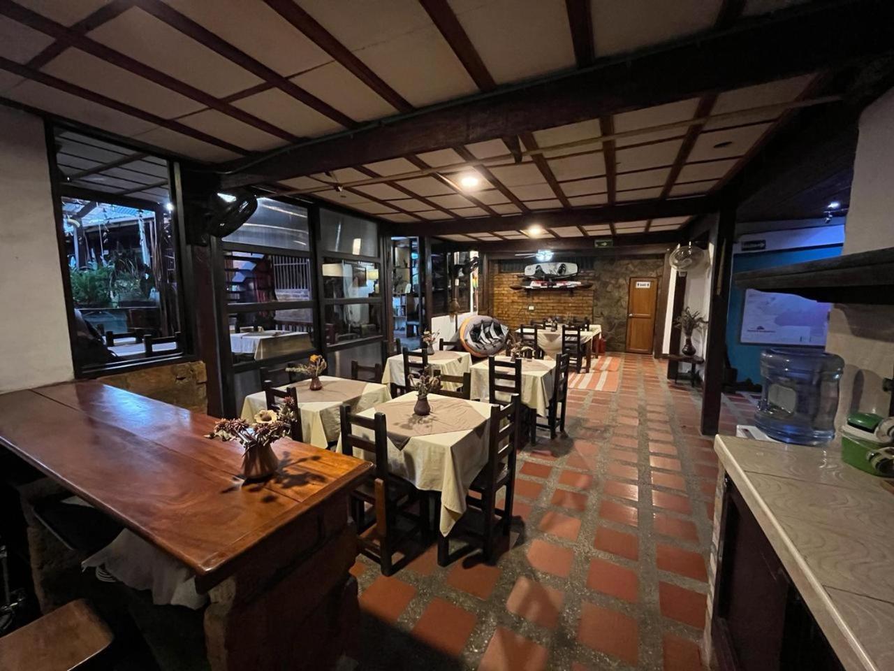 Toninas Hotel Inirida Bagian luar foto